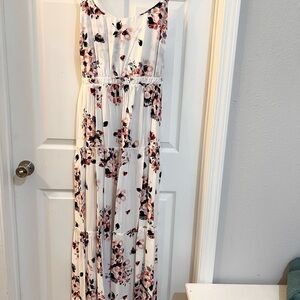 Torrid White and Pink Floral Maxi Dress